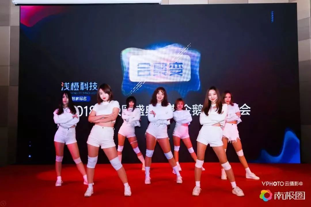 南极圈大事件,在南极圈我们做了什么