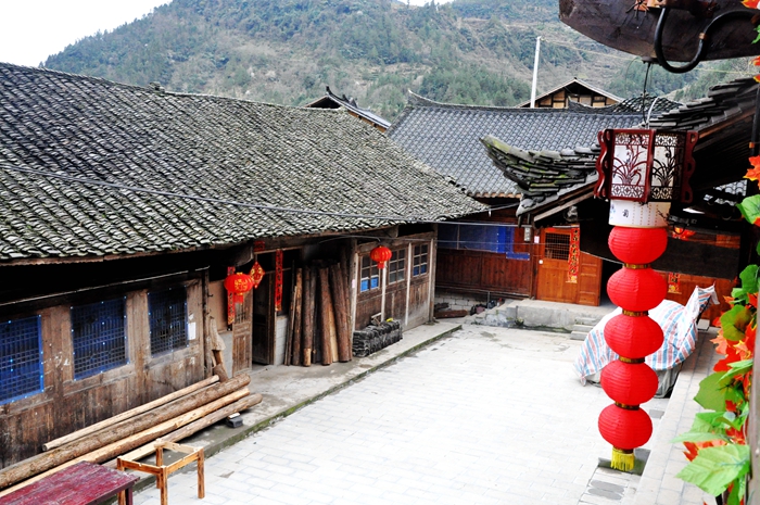 春到茶山好风光,春到安宁景醉人