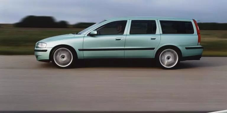 沃尔沃v60性能版,全新沃尔沃v60车展