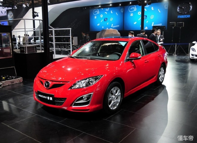 马自达阿特兹弯道测试,马自达6阿特兹跑弯道