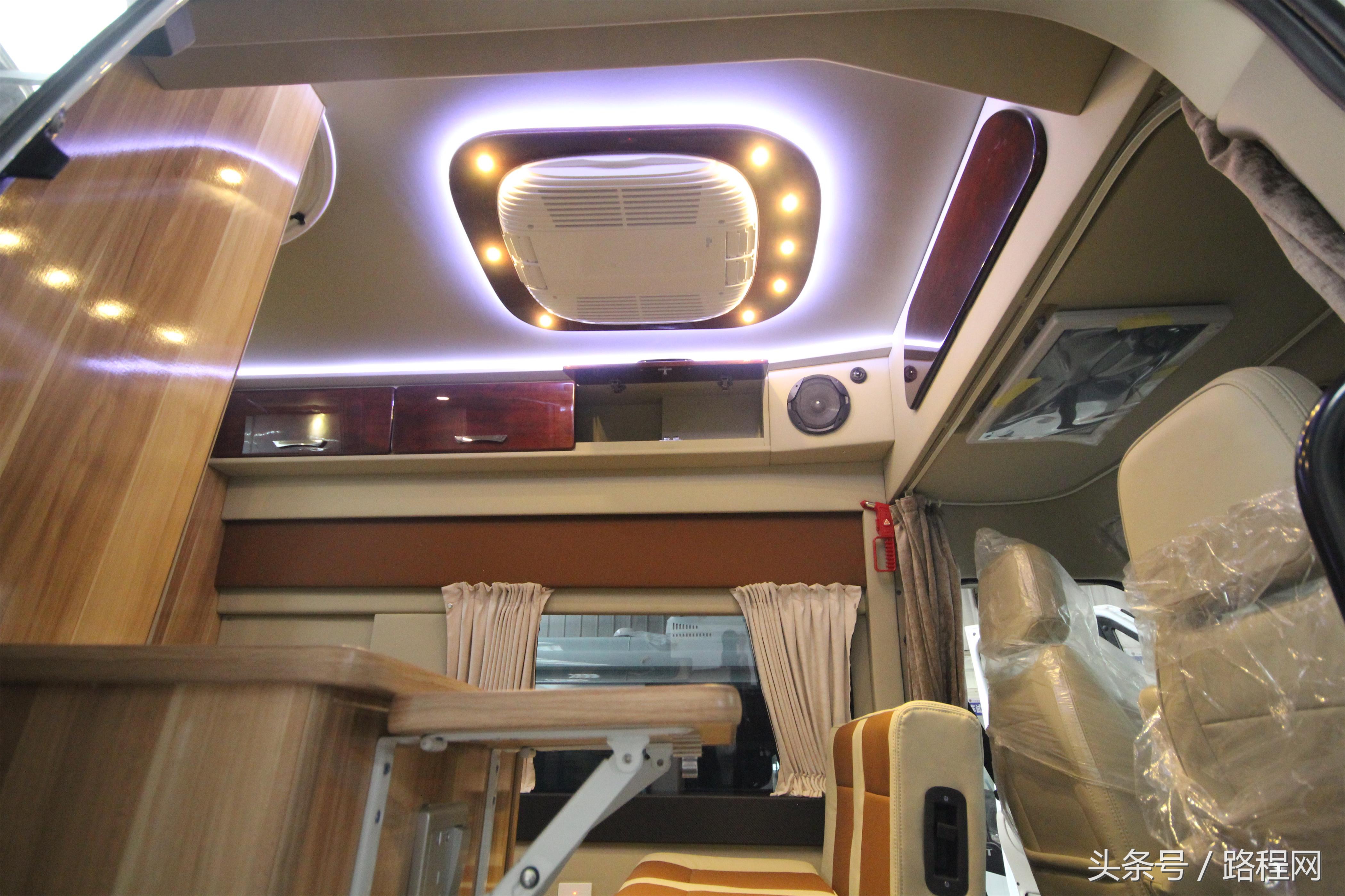 新款江铃新全顺b型房车,江铃新全顺b型房车