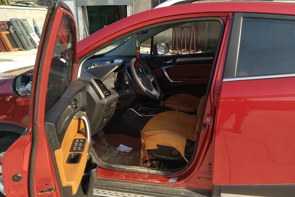 瑞风s3红色叫什么红,江淮瑞风s3琥珀金