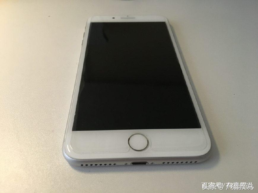 iphone8p全面屏,还有比苹果8p屏幕更好的手机吗