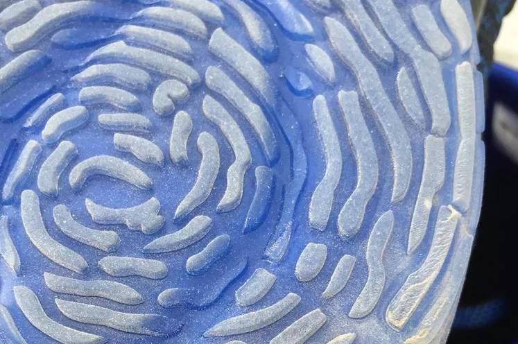 安踏kt3和kt4的区别,安踏kt3和kt4哪个比较好