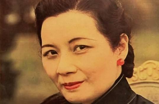 红珊瑚发暗如何处理,红珊瑚色泽暗淡了怎么办