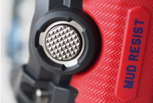 卡西欧泥王极限测试,卡西欧新款泥王买哪个颜色好