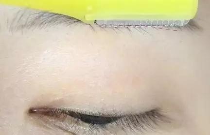 初学怎样修眉毛好看又自然视频,怎么修眉修适合自己的眉形