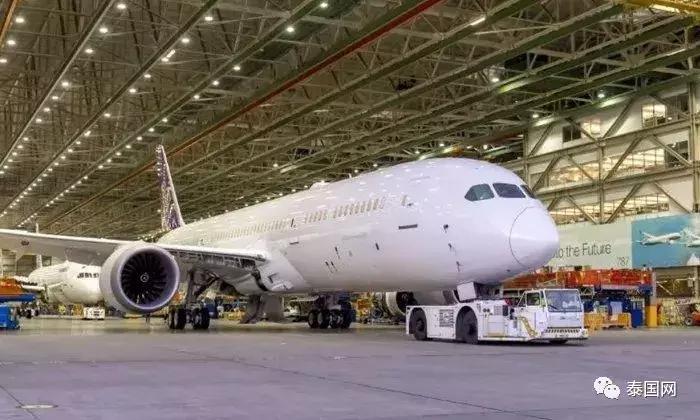 再胖下去连飞机都不给坐了！泰航新规：腰围超56英寸不得坐商务舱