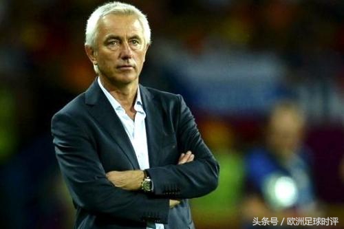 曼联欧冠小组垫底出局,曼联卫冕欧冠