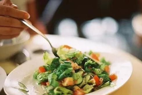 长期不吃肉可能带来5种危害,长期不吃肉对身体的危害