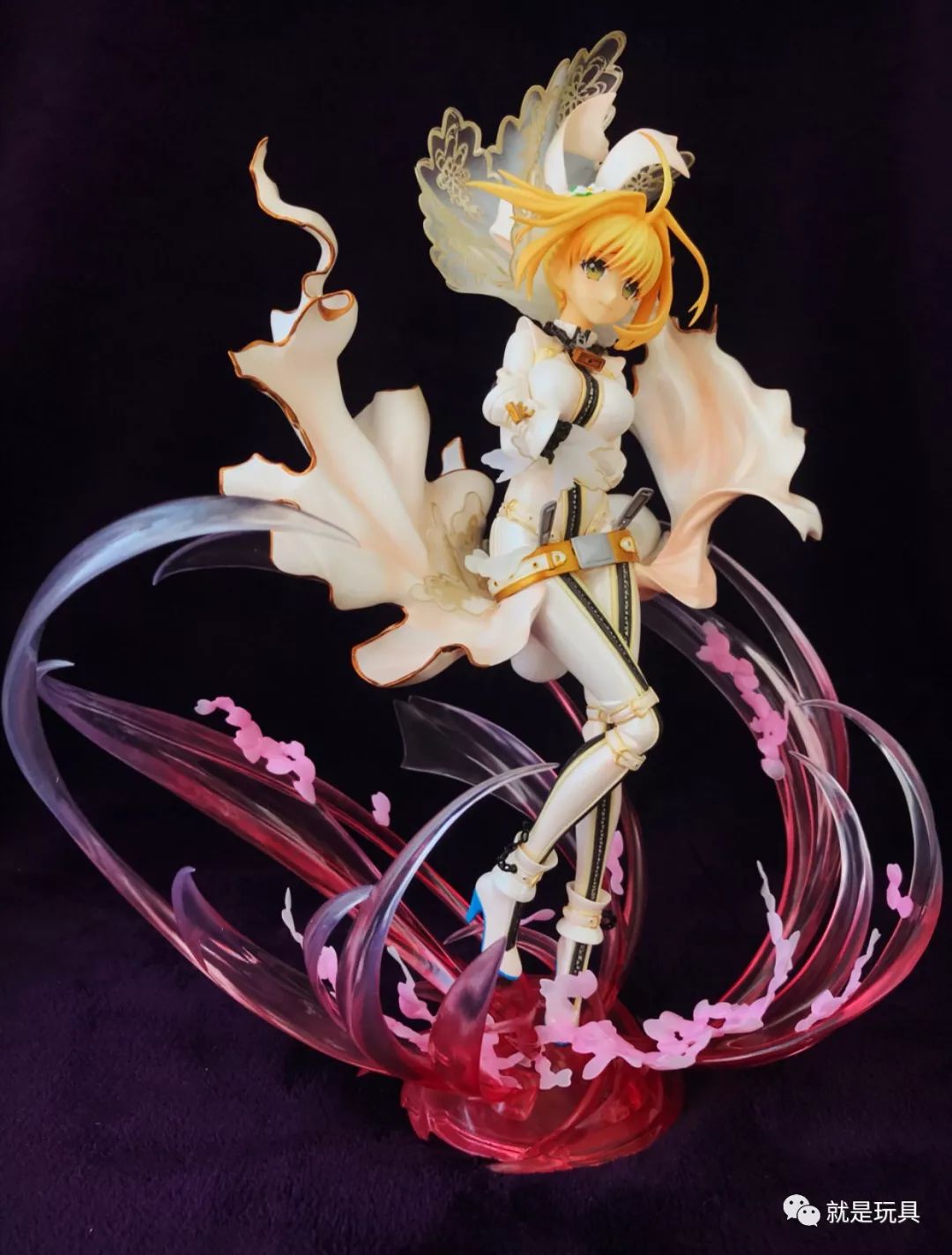 开盒｜Hobbymax纯白的蔷薇皇帝“花嫁尼禄”