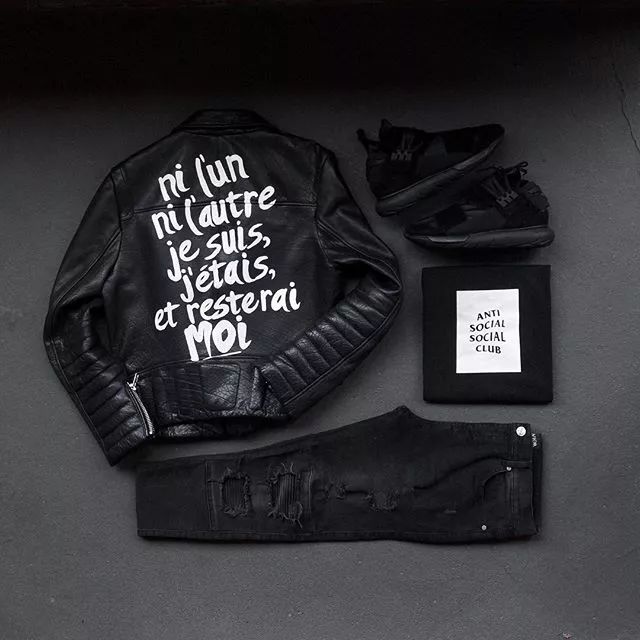 休闲男装与白鞋搭配春节,男人休闲男装搭配图片