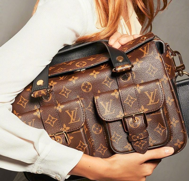 李宁为什么被抢注商标,曾经的国货之光李宁