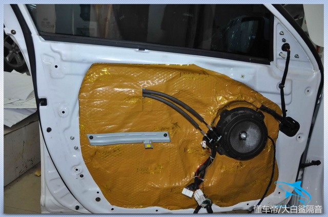 贵阳元音汽车音响改装飞度,贵阳汽车音响改装长安cs55