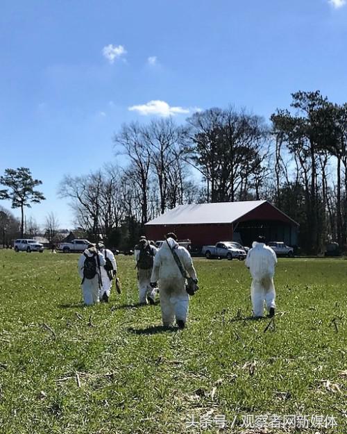美国部分华人留学生持枪团体:举止猥琐,内心懦弱