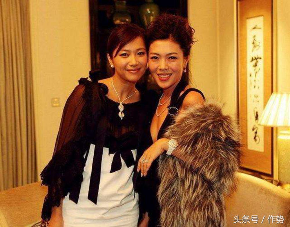 时尚女魔头苏芒为什么退出 (时尚女魔头苏芒是谁)