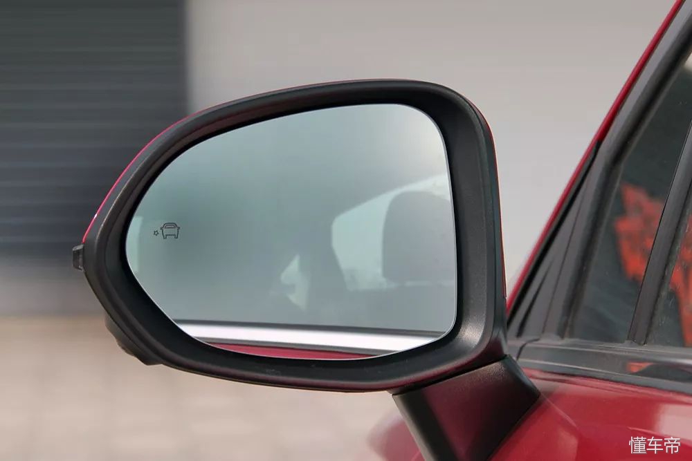 2018款北汽绅宝d50整车功能介绍,德国奔驰造车