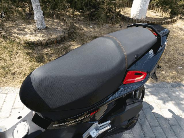 标致125水冷踏板,标致水冷150踏板车测评