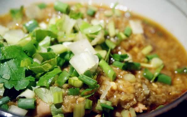 藏在成都的二十家苍蝇馆子,又破又小的火锅店