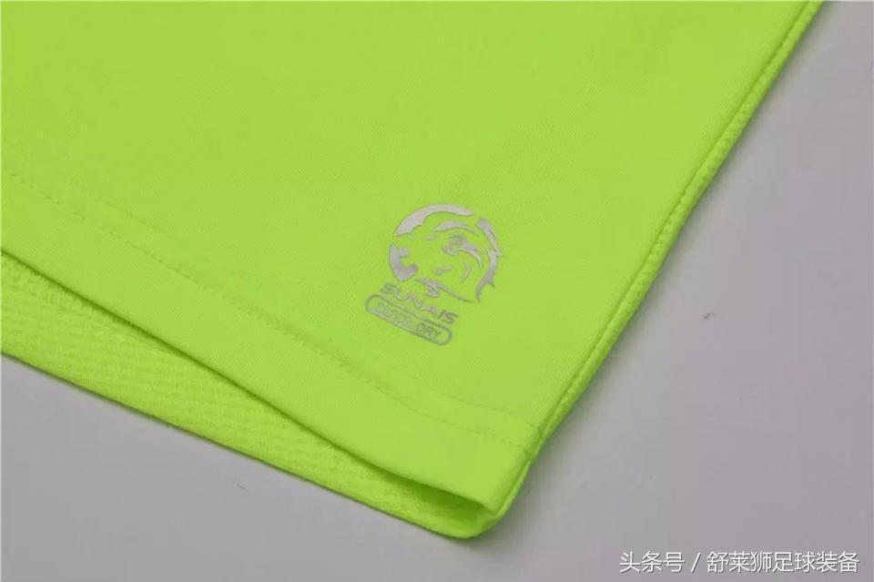 舒莱狮全新系列球衣,舒莱狮足球服湖绿