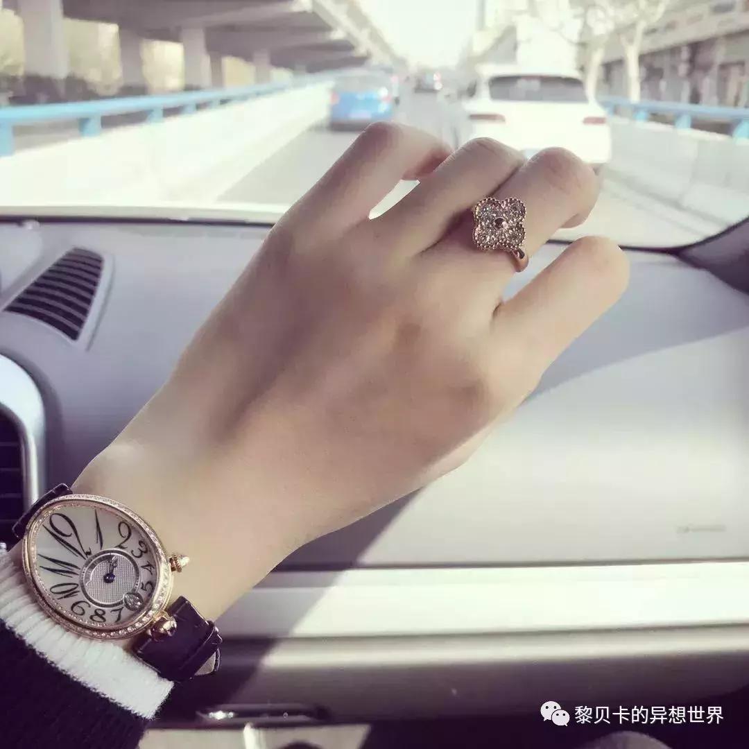 男人戴表跟不戴表的区别,戴表的男人和不戴表的男人