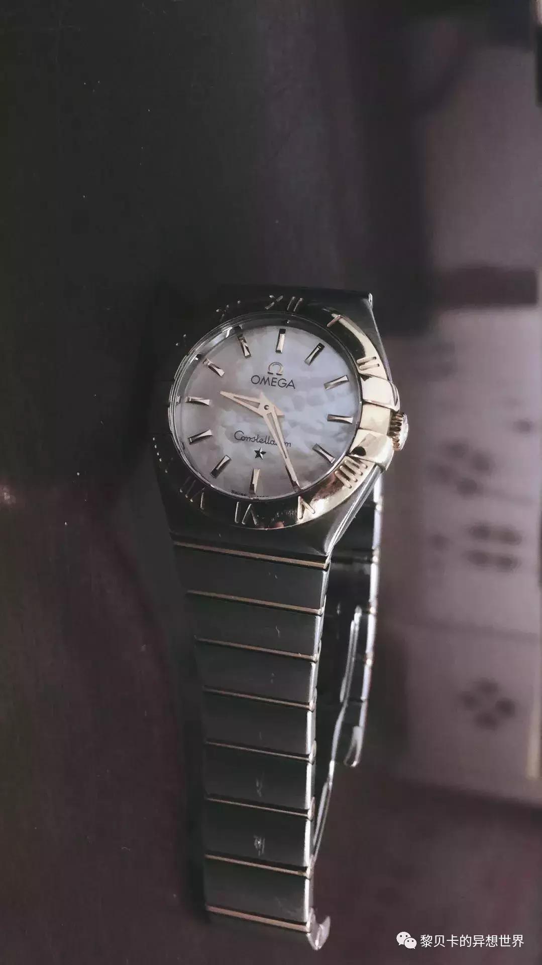 戴表和不戴表的对比照,男生戴表和不戴表有什么区别