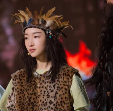 井柏然周冬雨马思纯,马思纯周冬雨七月与安生视频