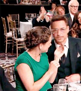 漫威钢铁侠和唐尼,漫威钢铁侠小罗伯特唐尼签名照