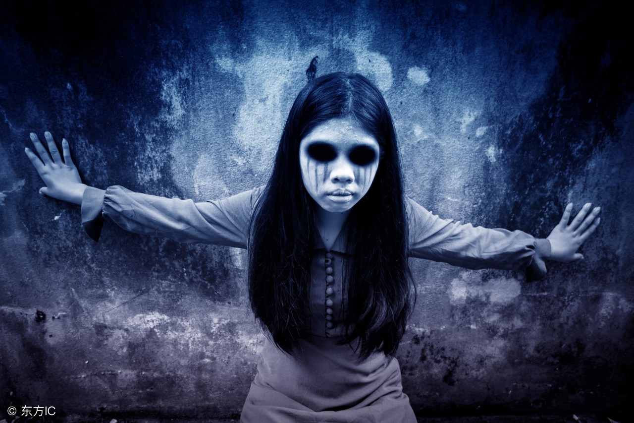 长篇故事《楼上的高跟鞋》胆小勿入！