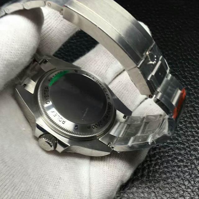 劳力士v7水鬼,渐变蓝鬼王v7对比正品