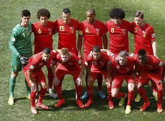 中国国足vs韩国队比分预测,中国队vs捷克名单