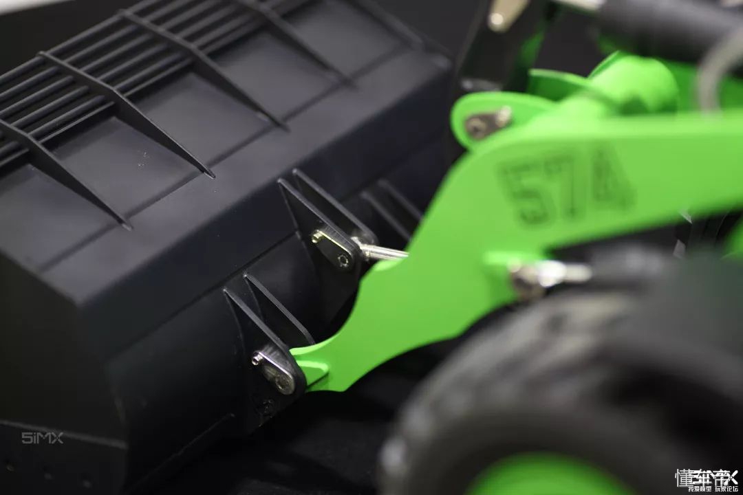 镭速山猫装载机模型 (镭速模型山猫装载机)