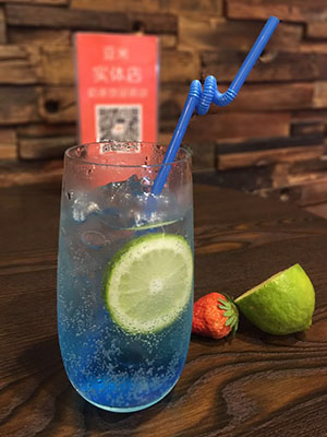 奶茶技术培训哪里学,学奶茶技术培训热门项目