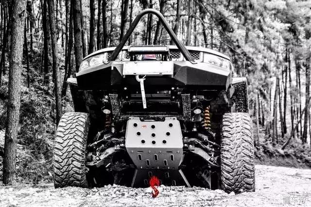 福克斯底盘护板,轩逸底盘防护板装还是不装