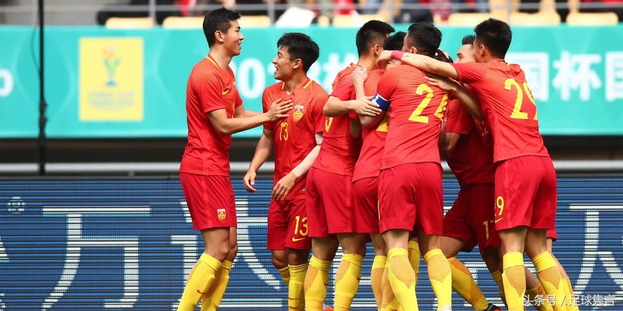 球衣名字从俱乐部发展到国家队，德国花了10年，国足还要等多久？