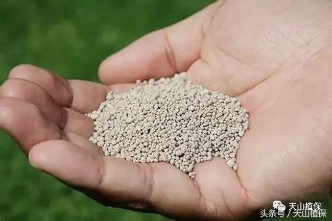 草甘膦除草剂价格是多少钱一吨,草铵膦草甘膦农药价格