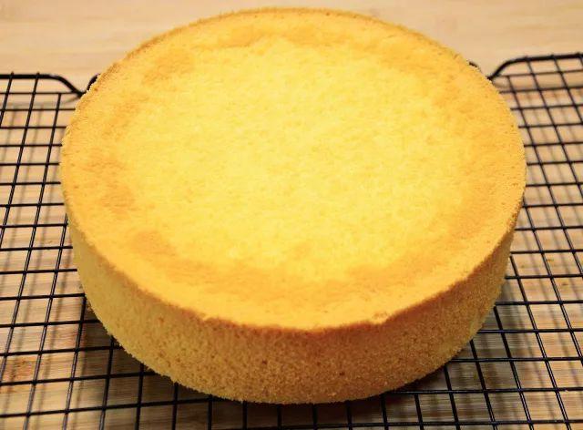 网红爆浆海盐芝士蛋糕做法,网红爆浆海盐芝士蛋糕怎么做