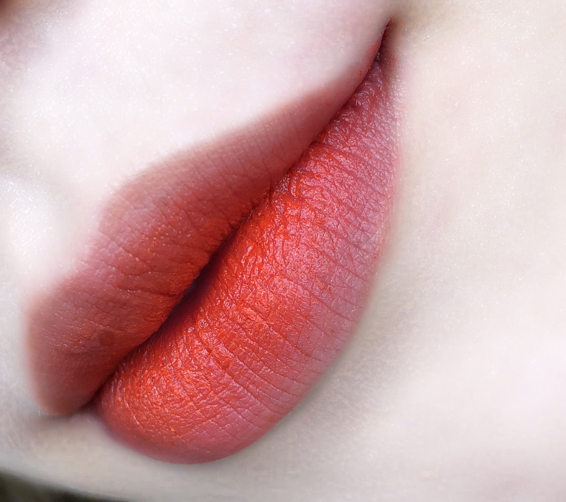 兰芝双色唇膏5号色适合黄皮吗,兰芝双色唇膏13号色