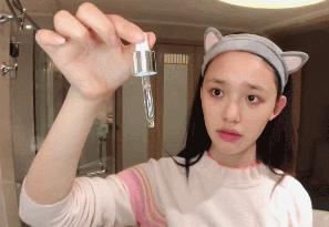 范冰冰林允美白,范冰冰敷面膜游泳