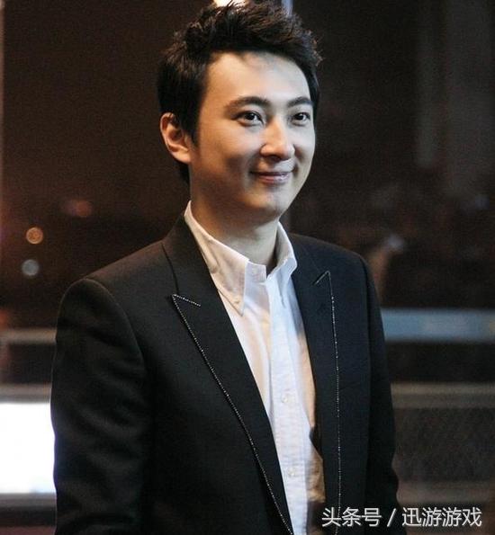 给游戏女主播打赏的土豪都是有背景除王校长其他都曾挥土如金？