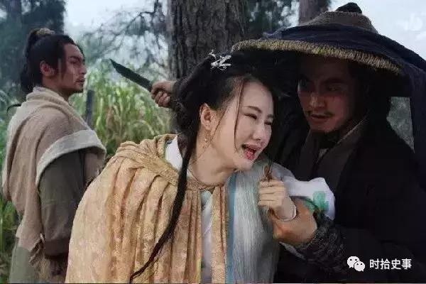 杨雄与潘巧云在翠屏山杀了石秀,杨雄和石秀在翠屏山杀了何人