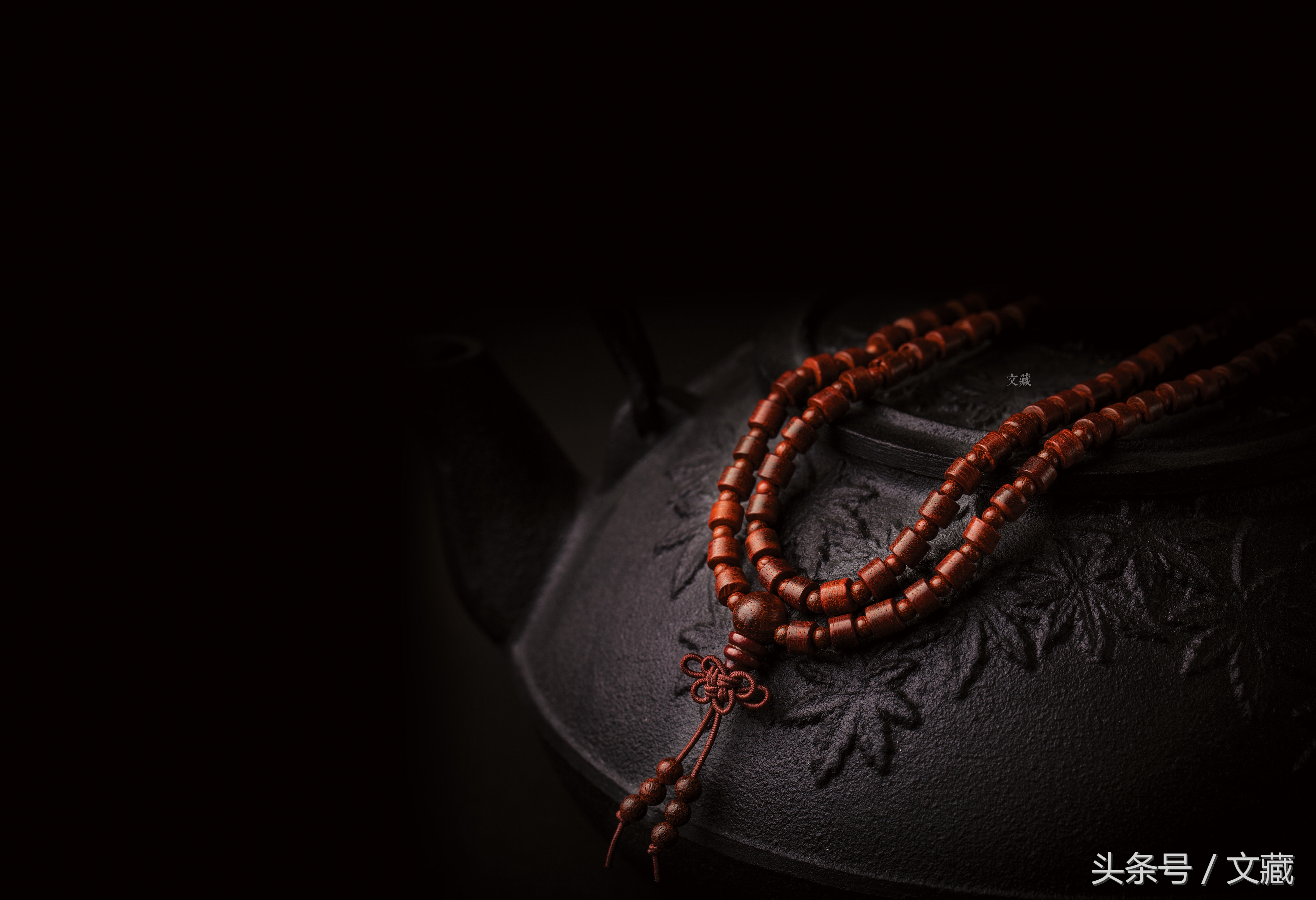 紫檀手把件盘玩包浆后效果,小叶紫檀手串把玩