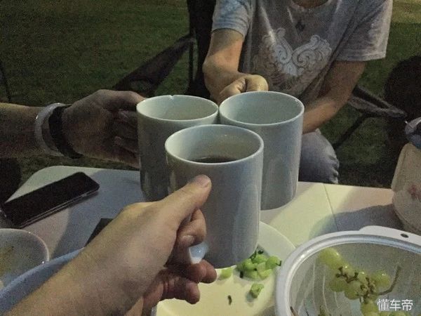 房车自驾游各国的真实生活,自驾环游世界的房车有多漂亮