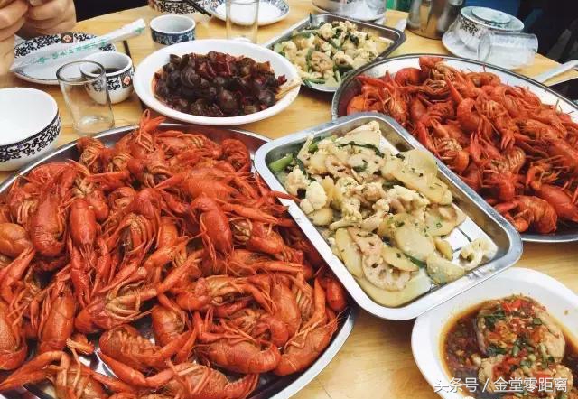 火了！再过半个月一定要来金堂的这条街...