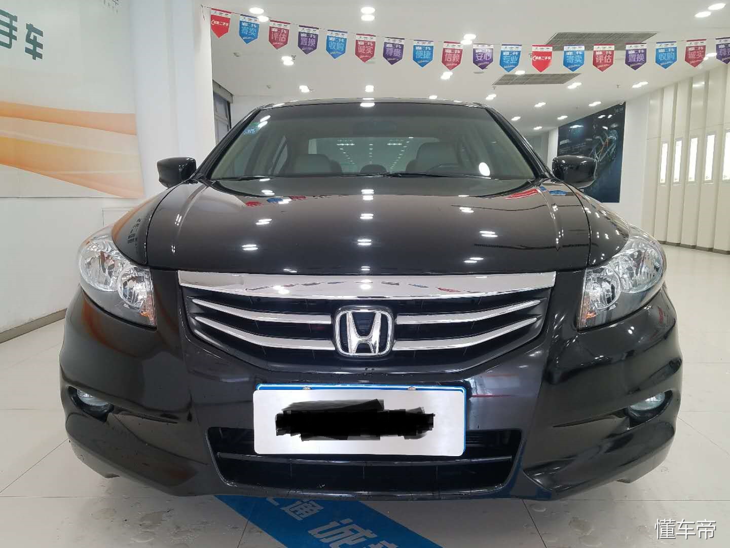 广本雅阁车视频,广本雅阁商务车