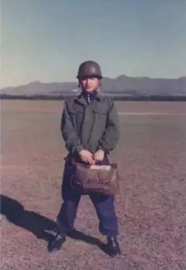 在天愿作比翼鸟，在地愿为连理枝：烈士遗孀回忆与王伟的爱情