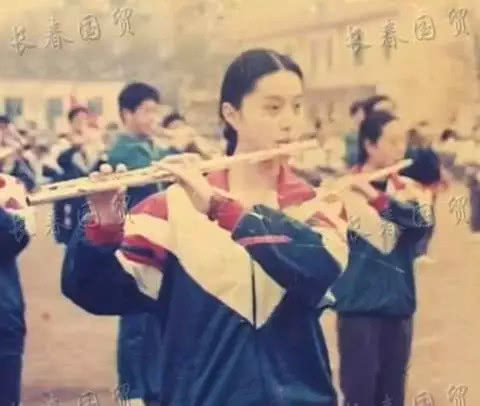 范冰冰上学的时候,范冰冰谈学生时期