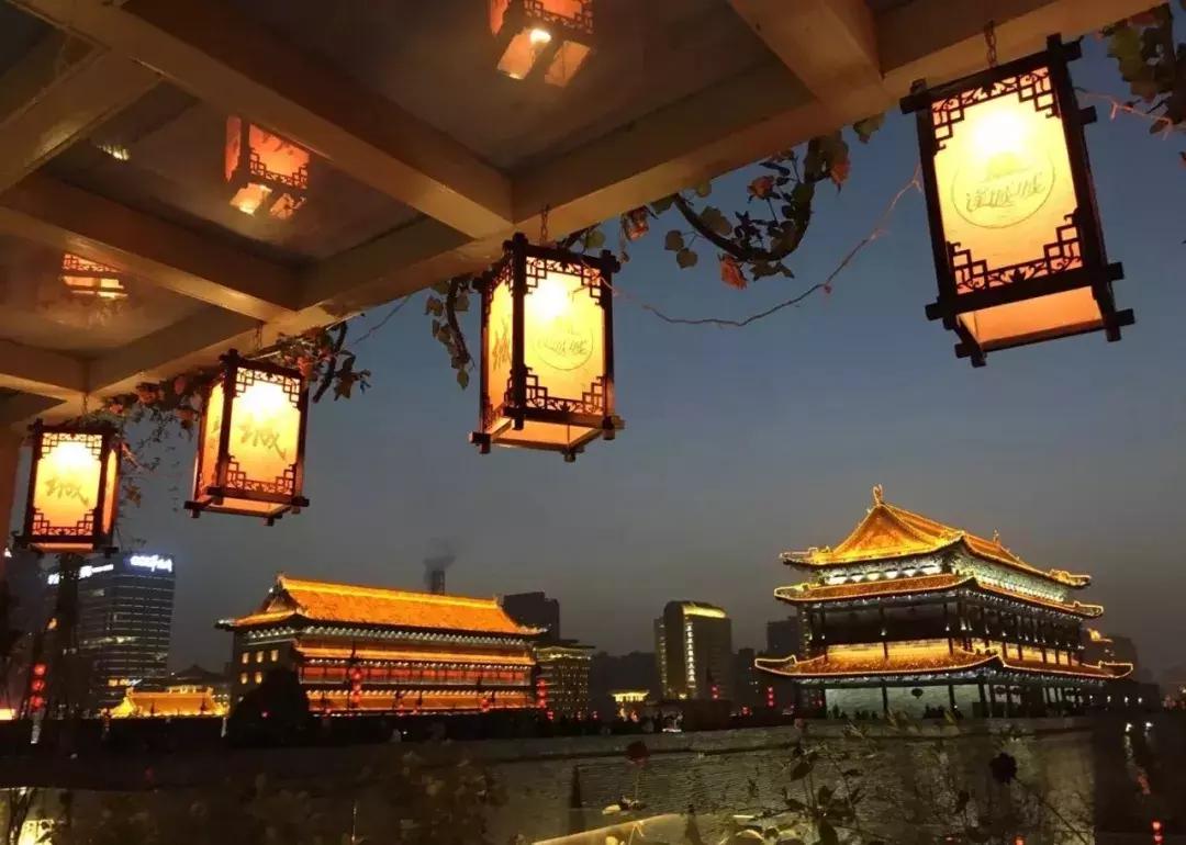 西安十家高逼格餐厅,西安适合15人去的有氛围感的餐厅