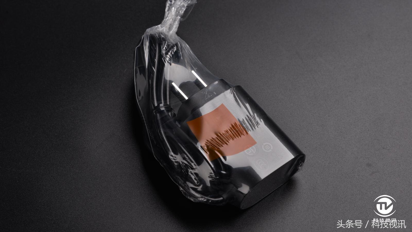 博朗braun全身水洗时尚剃须刀,博朗剃须刀9系上脸测评