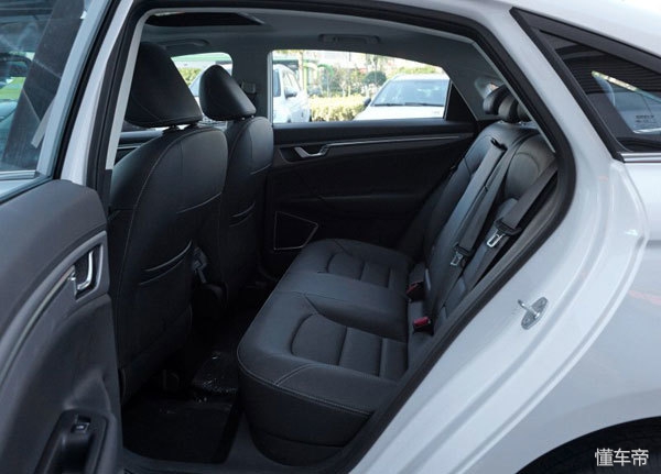 吉利帝豪GL哪一款性价比高,吉利帝豪gl性价比